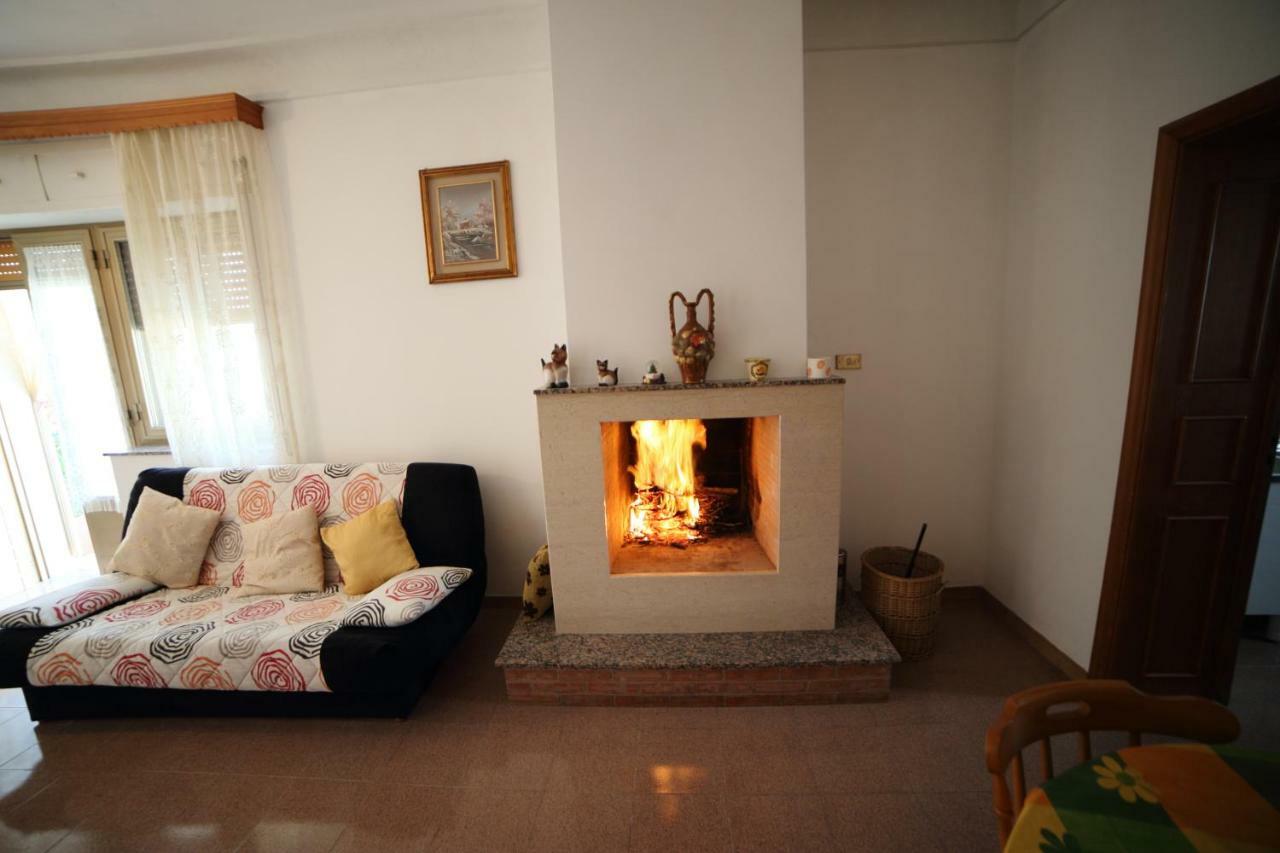 הוילה מרטינה פרנקה Trullo Della Rosa מראה חיצוני תמונה